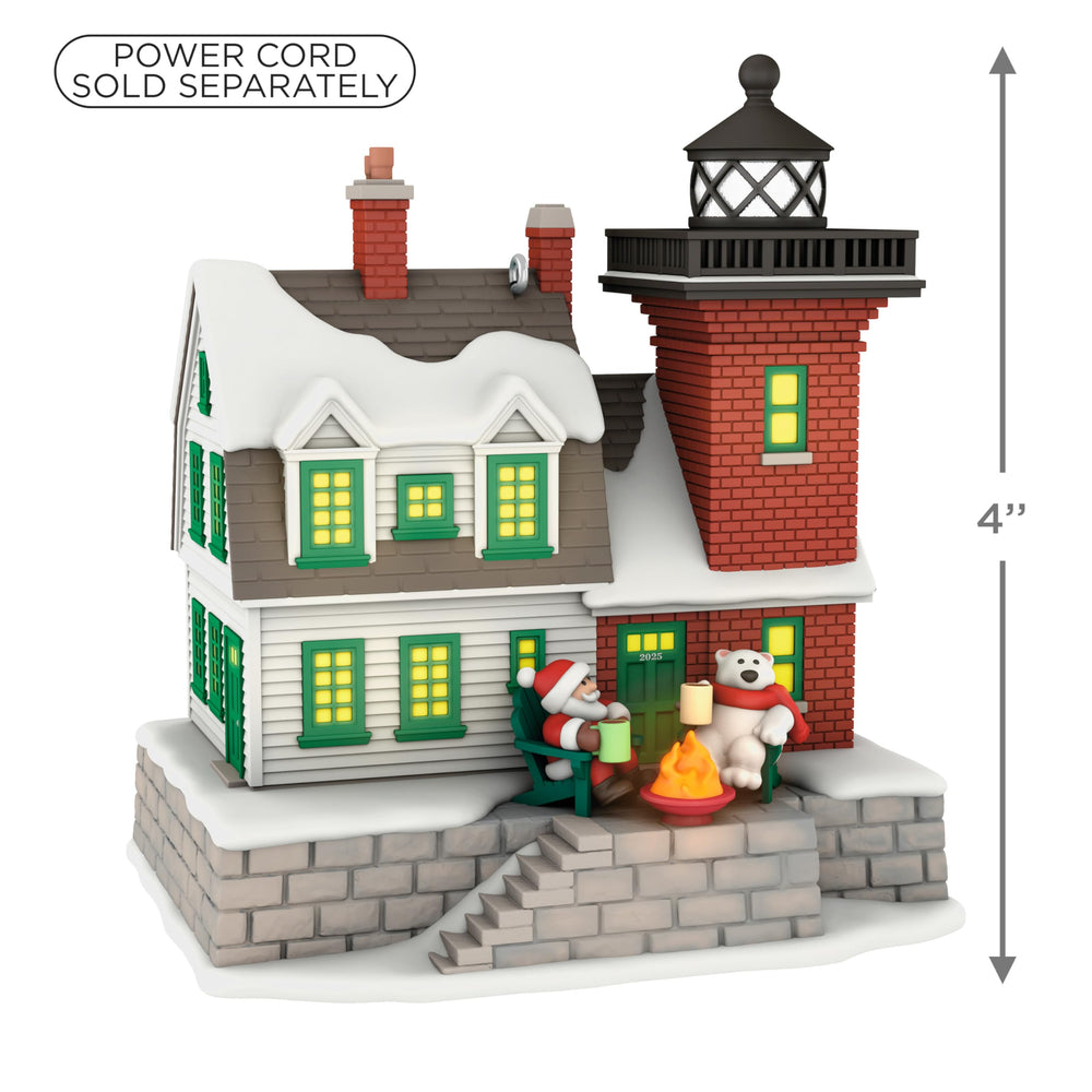 Hallmark Keepsake fenêtres lumineuses du phare offrant une douce lueur