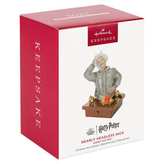 Hallmark Keepsake Nearly Headless Nick illuminé connecté au cordon montrant l'ambiance