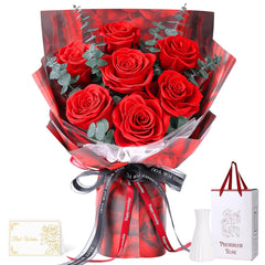 Hanameguri 7 roses rouges devant, offre élégance durable
