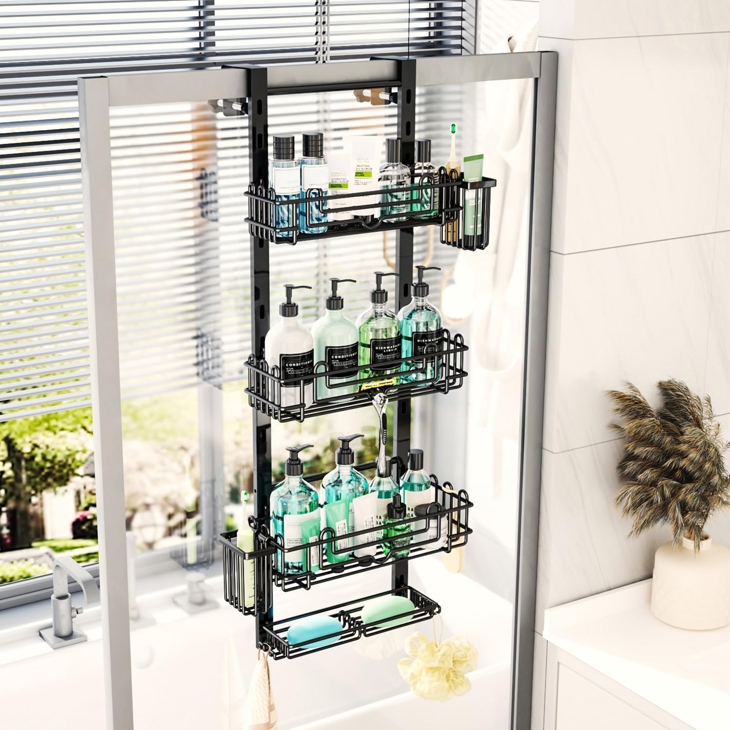 HapiRm installé dans salle de bain noire look moderne et ordonné