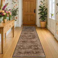 Hazo Haus vue avant du tapis brun boho, ajoute chaleur décorative