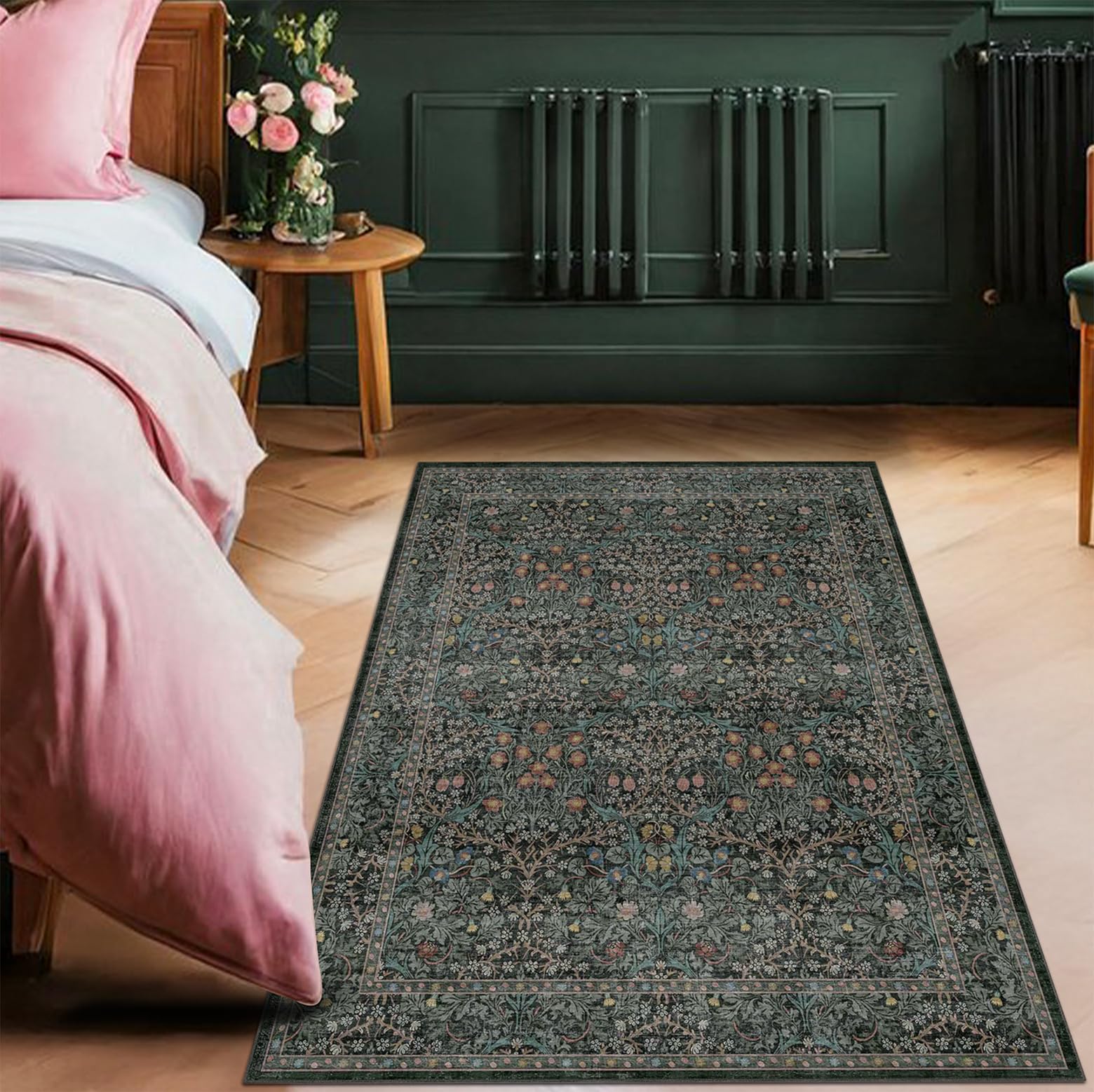 Hazo Haus gros plan motif floral détaillé mettant en valeur les couleurs