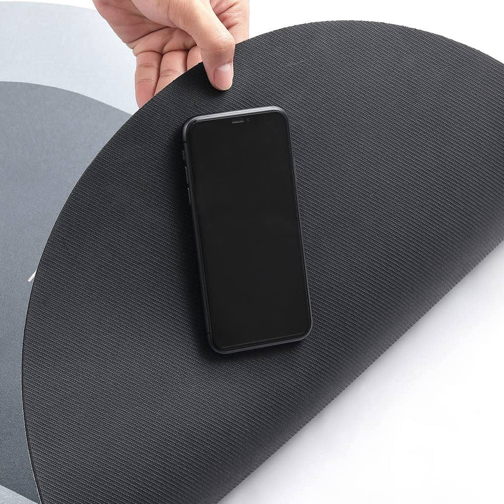 HelloTree comparaison taille avec objet montrant dimensions réelles