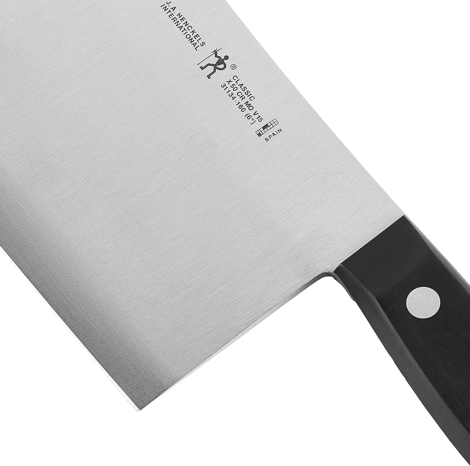 HENCKELS cleaver posé à côté d’un mètre pour comparaison de taille pratique