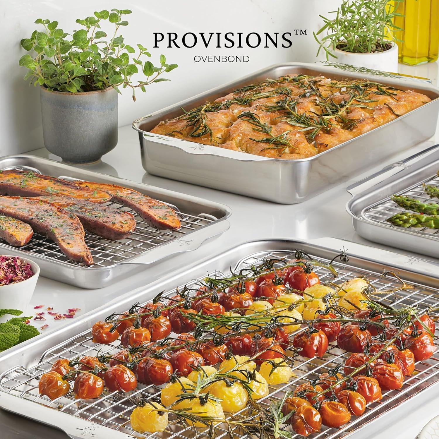 Hestan mise en scène lifestyle sur table prête pour servir biscuits et légumes