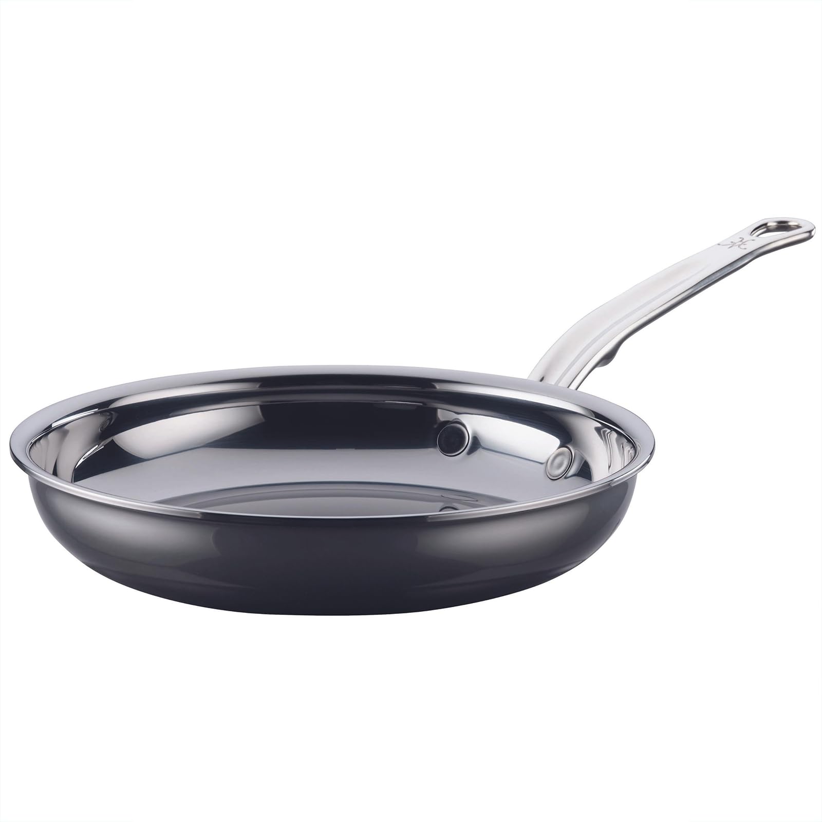 Hestan poêle face avant offrant cuisson uniforme et robustesse