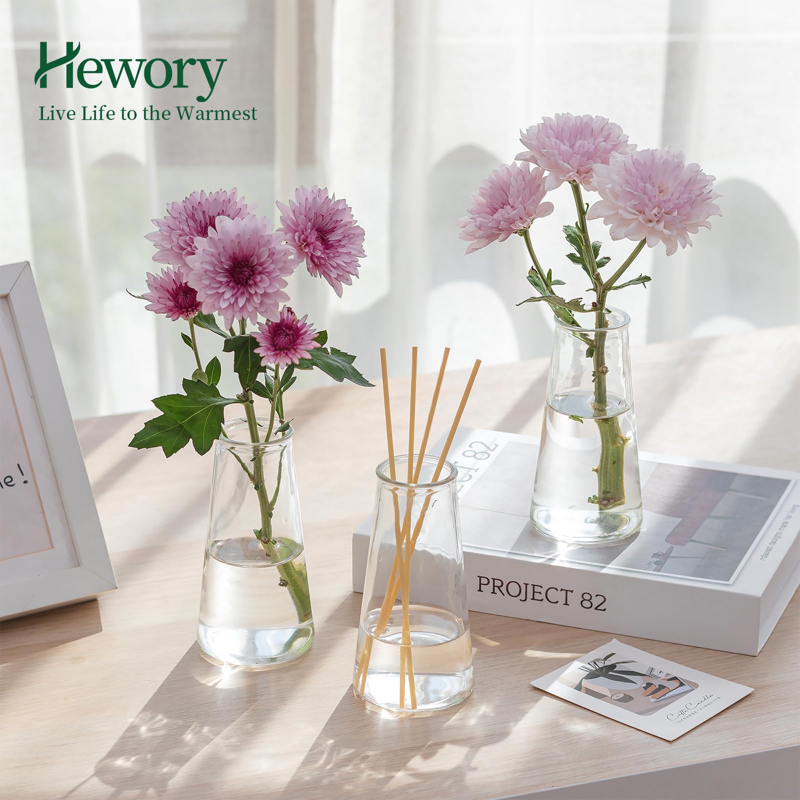 Hewory plusieurs vases formant un centre de table harmonieux