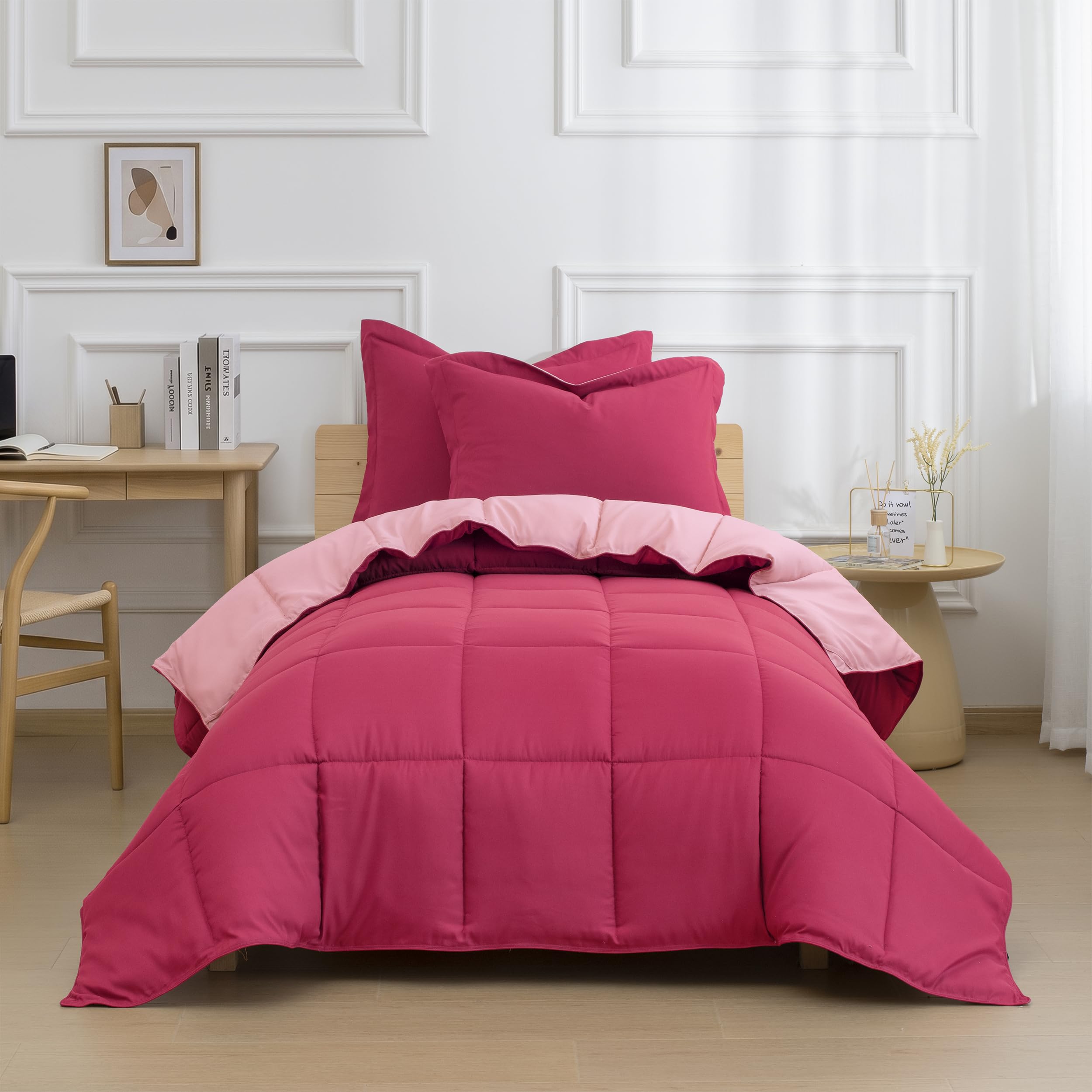 HIG parure rose face avant montrant la couette installée et un style instantané