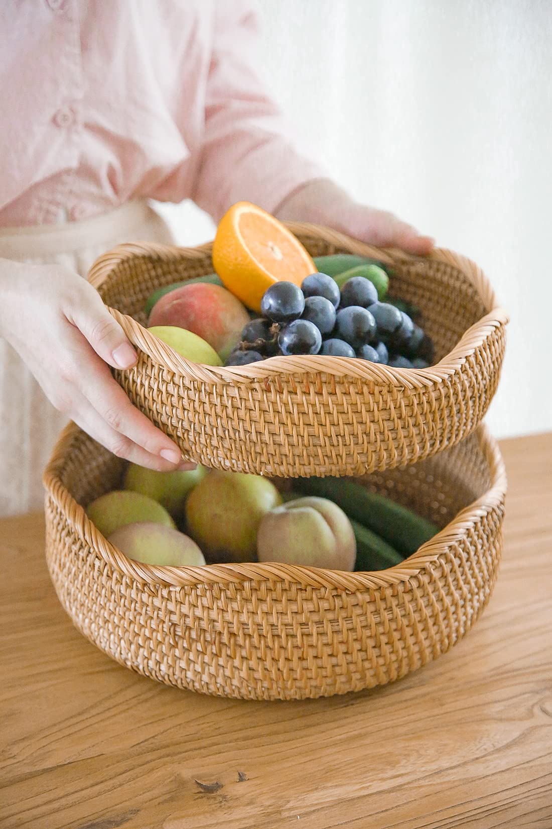HITOMEN panier rotin intégré sur table pour décoration chaleureuse