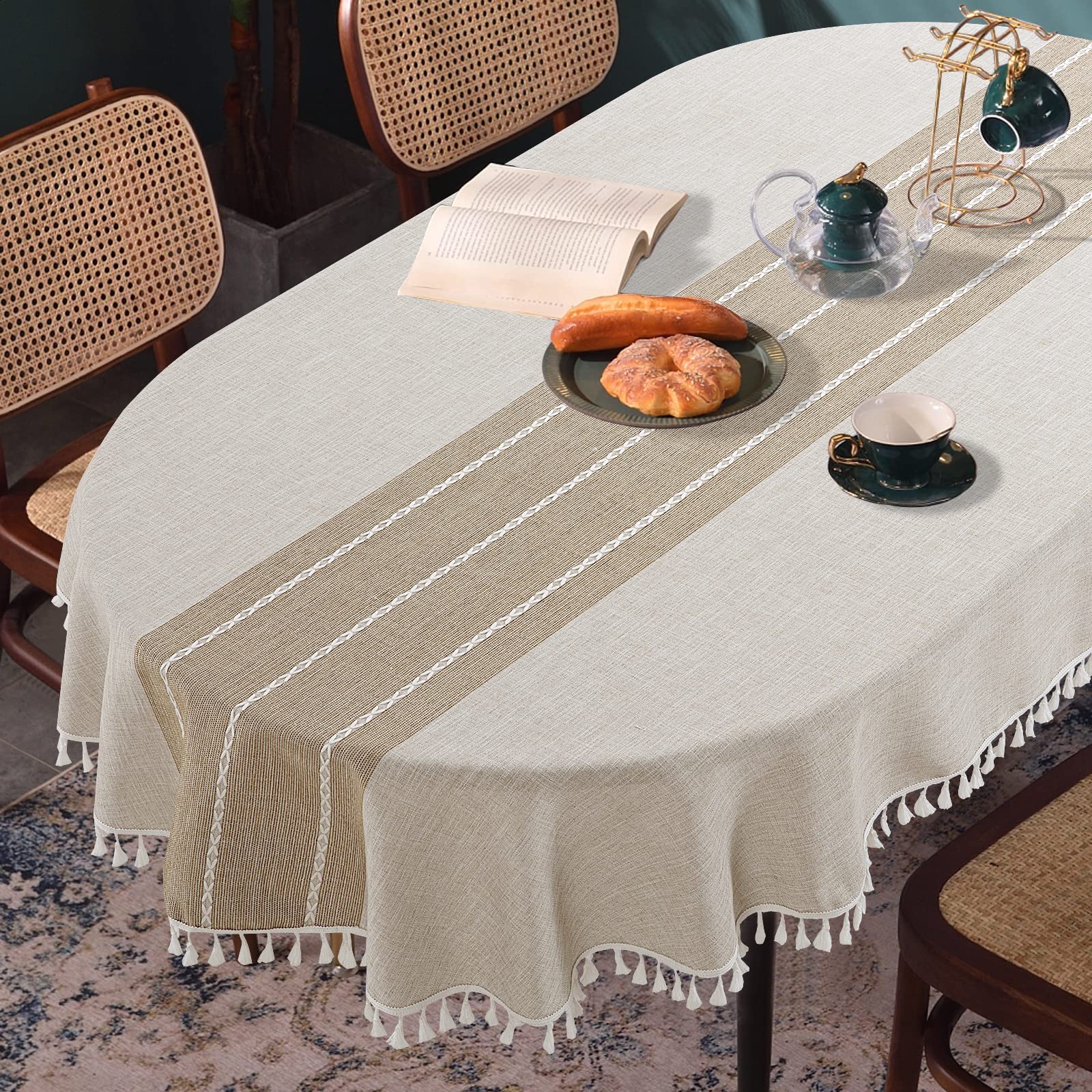 HOMBYS nappe ovale pliée montrant coupe et tombée protectrice