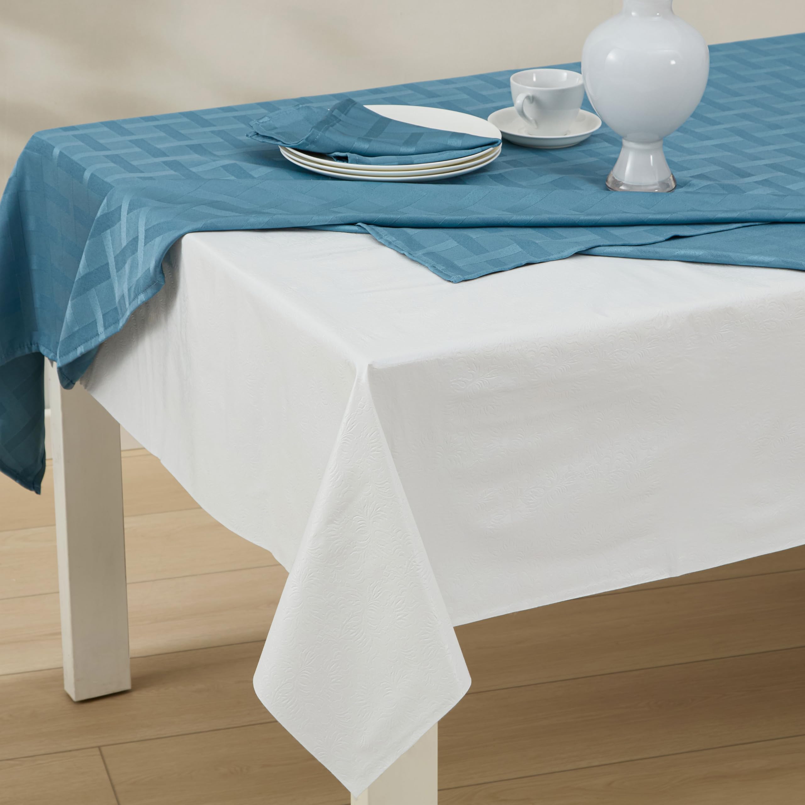 Home Bargains Plus dos en flanelle antidérapant, stabilise et protège la table