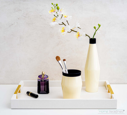 Home Redefined gros plan du cuir synthétique shagreen montrant texture et élégance