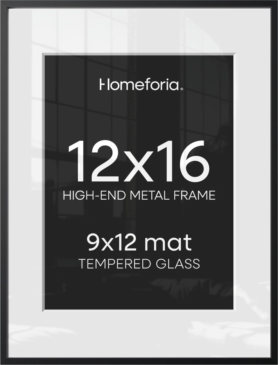 Homeforia cadre 12x16 noir mat face avant mettant en valeur une photo nette