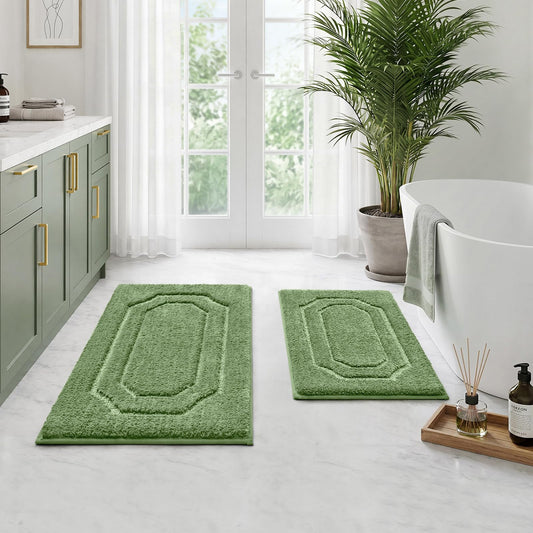 HOMEIDEAS tapis de bain ensemble vue de face montrant confort et couleur sauge