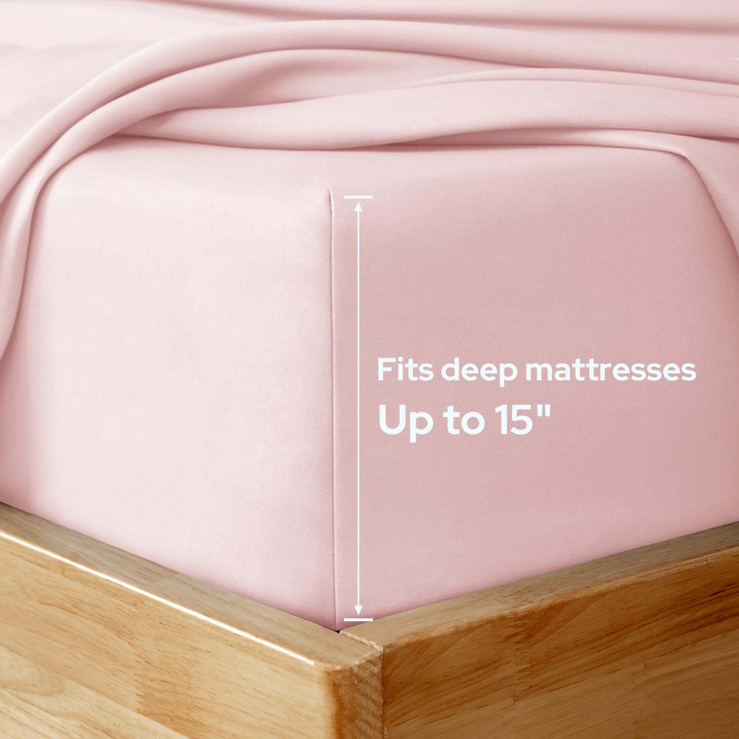 HOMEIDEAS gros plan sur la microfibre brossée montrant douceur et confort