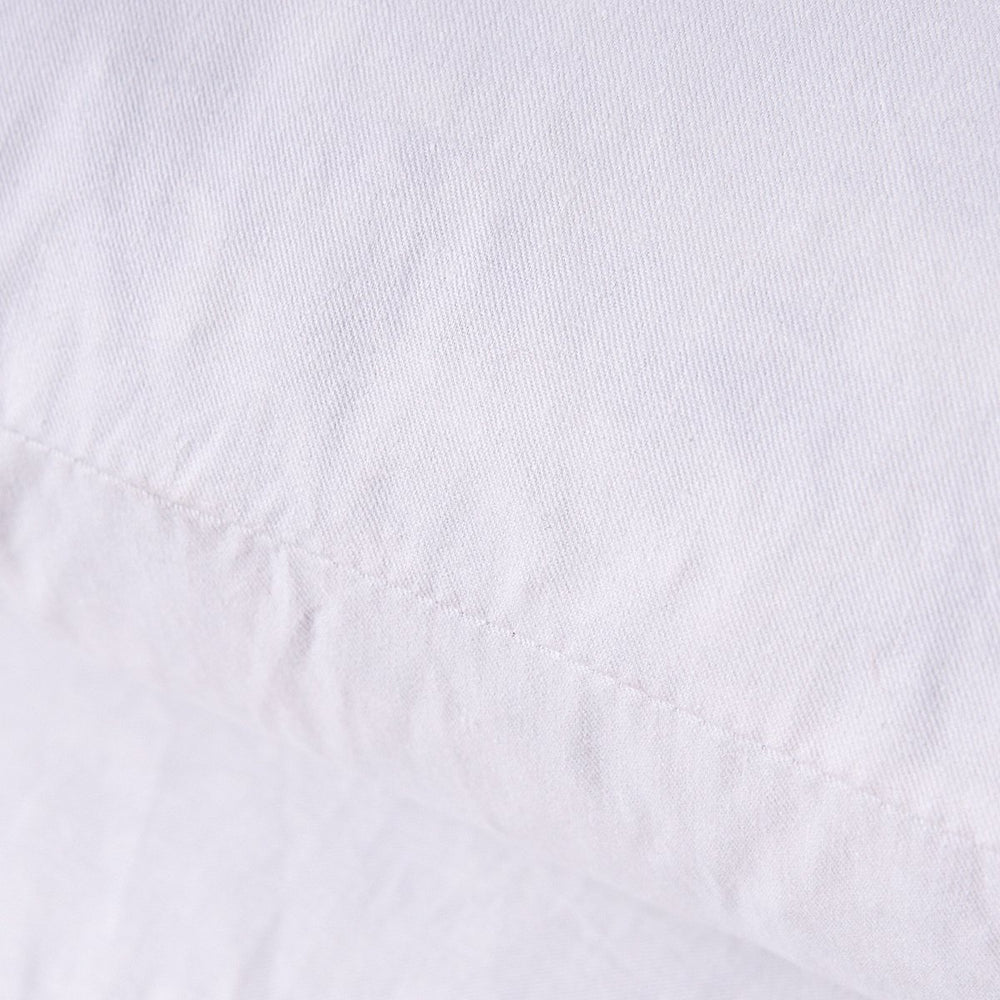 HOMESJUN insert posé à côté d'une règle, échelle 20x20 pouces précise