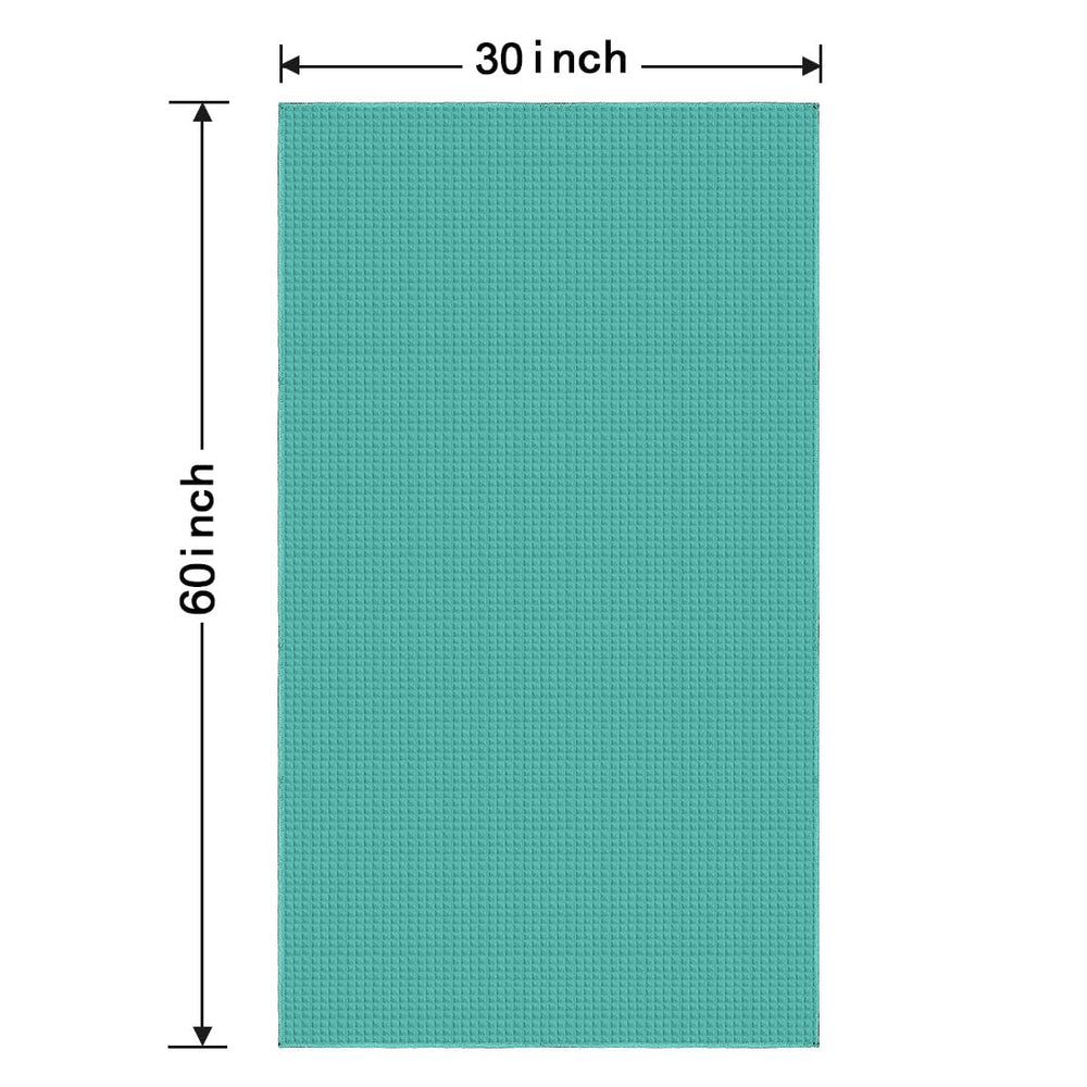 HOMEXCEL essuyant une éclaboussure, démonstration d'absorption efficace