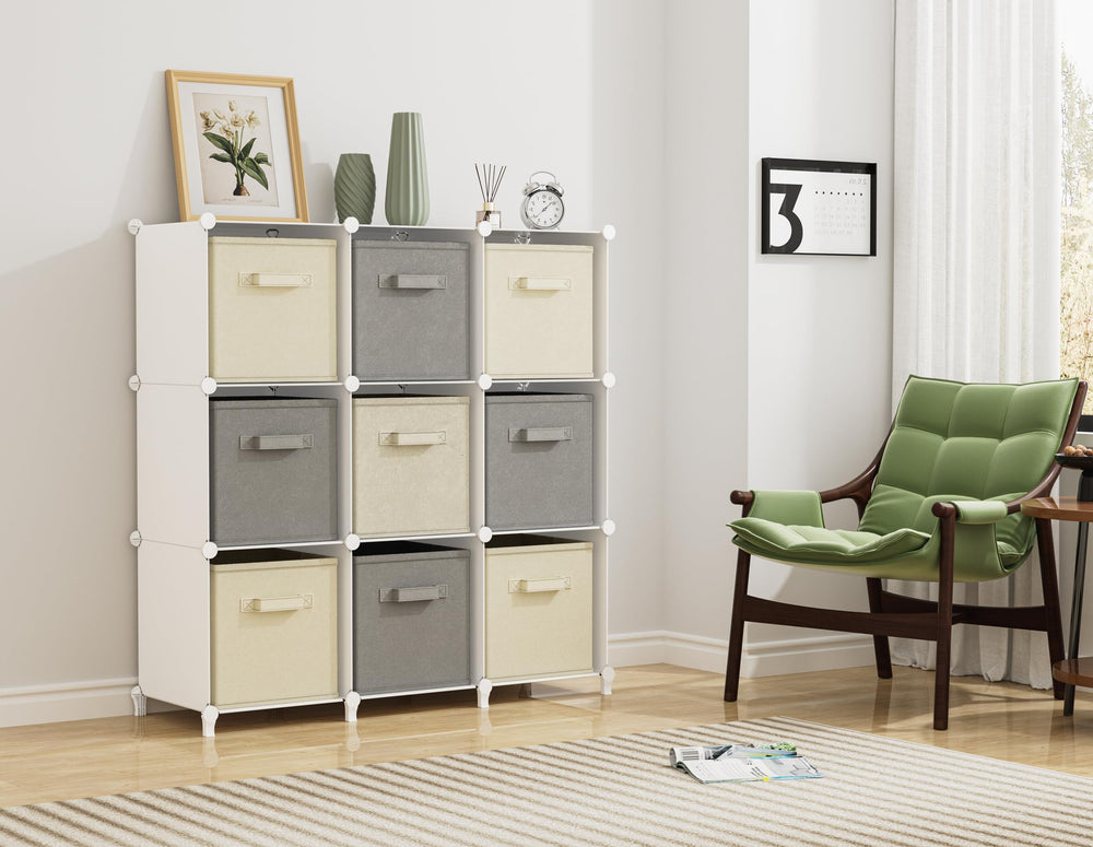 Comparaison taille HOMIDEC avec livre et plante pour échelle visuelle
