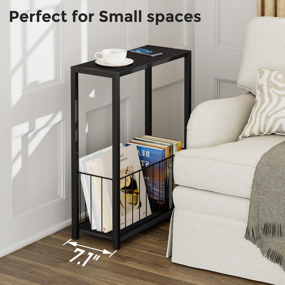 Homleke table côté usage sofa avec lampe et télécommande organisée