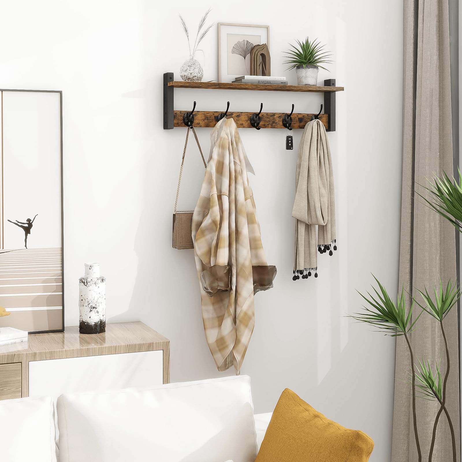 Homode matériaux fer et bois assurant solidité et look industriel