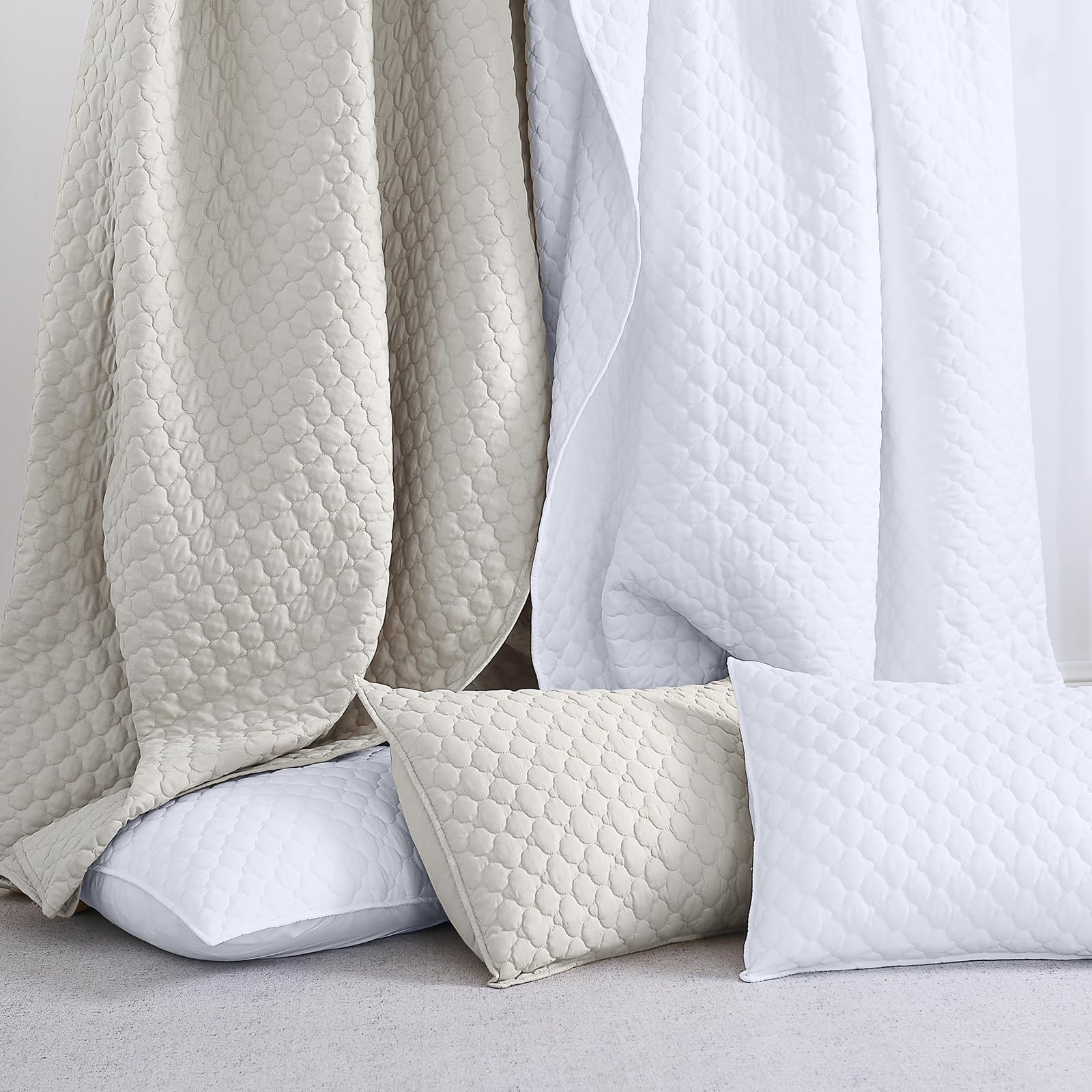 HORIMOTE HOME comparaison taille queen avec ruban de mesure pratique