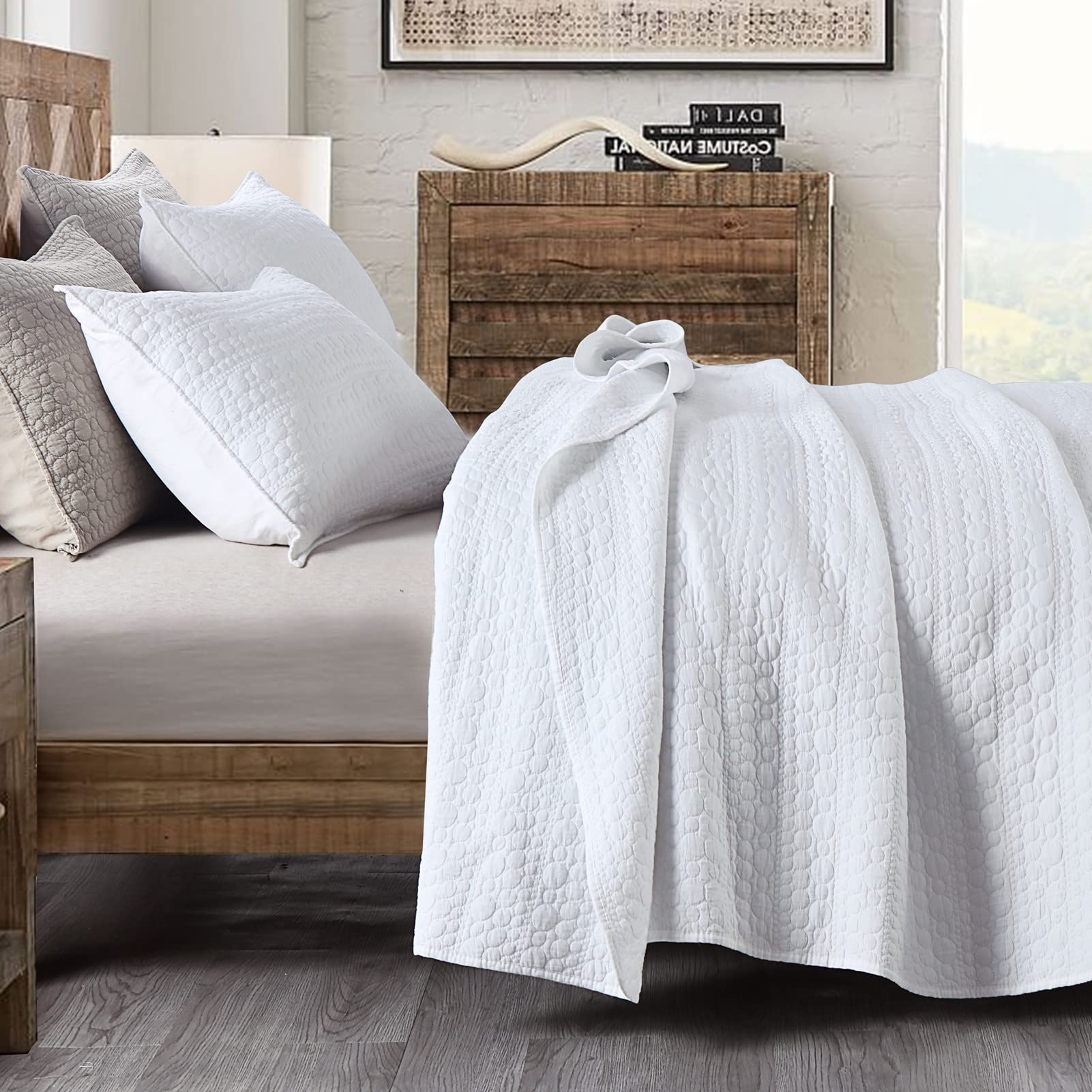 HORIMOTE HOME couvre-lit face avant blanc pour look rustique-chic et douceur immédiate
