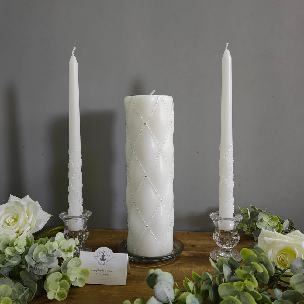 Hosley bougie utilisée lors d'un mariage apportant ambiance chaleureuse