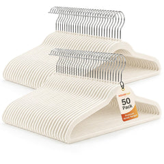 HOUSE DAY pack avant montrant 50 cintres ivoire, organisation optimisée