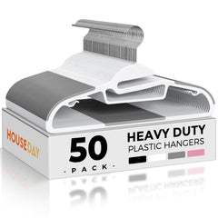 HOUSE DAY packaging du lot de 50 cintres montrant productivité et uniformité