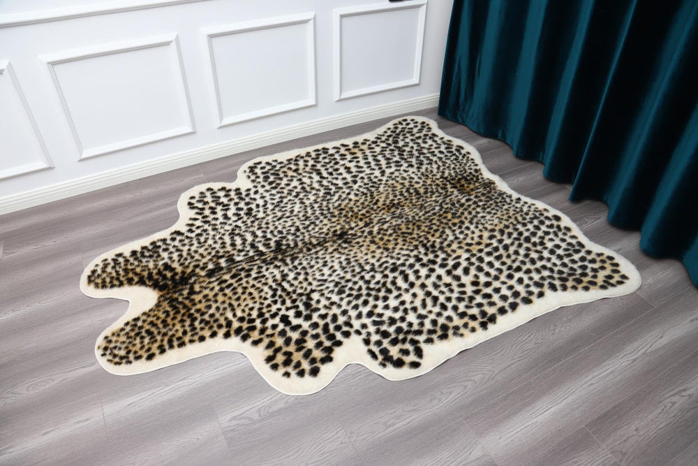 Huichenxing2021FURSTORE posé au pied du lit, touche cosy et chic