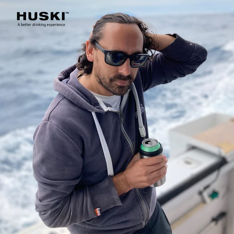 Huski Beer Cooler en utilisation extérieure gardant la boisson fraîche lors d'un pique-nique