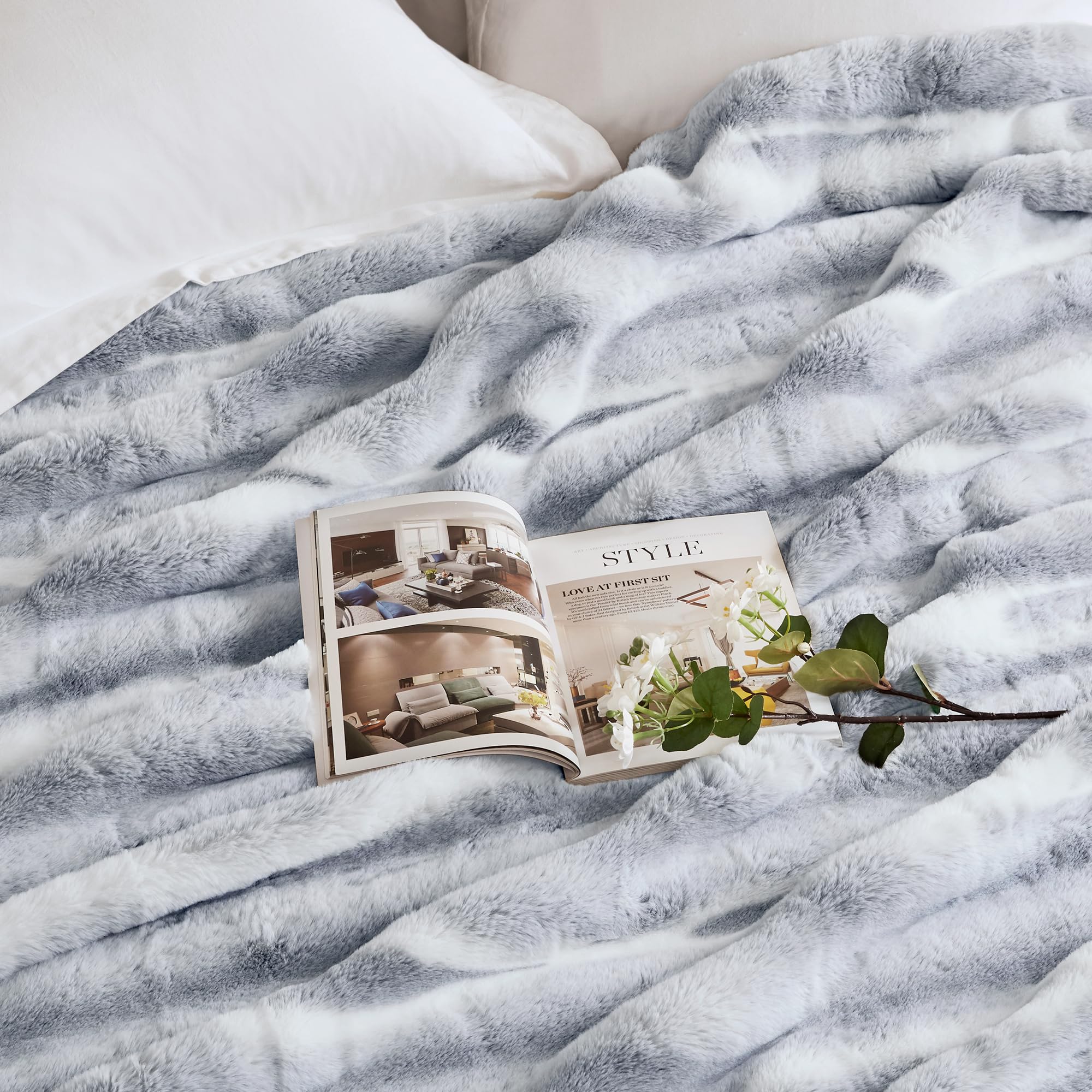 Hyde Lane couverture utilisée sur lit créant ambiance cosy