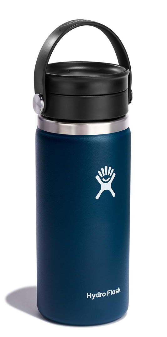 Hydro Flask bouchon Flex Sip en gros plan, pratique et étanche pour boissons chaudes