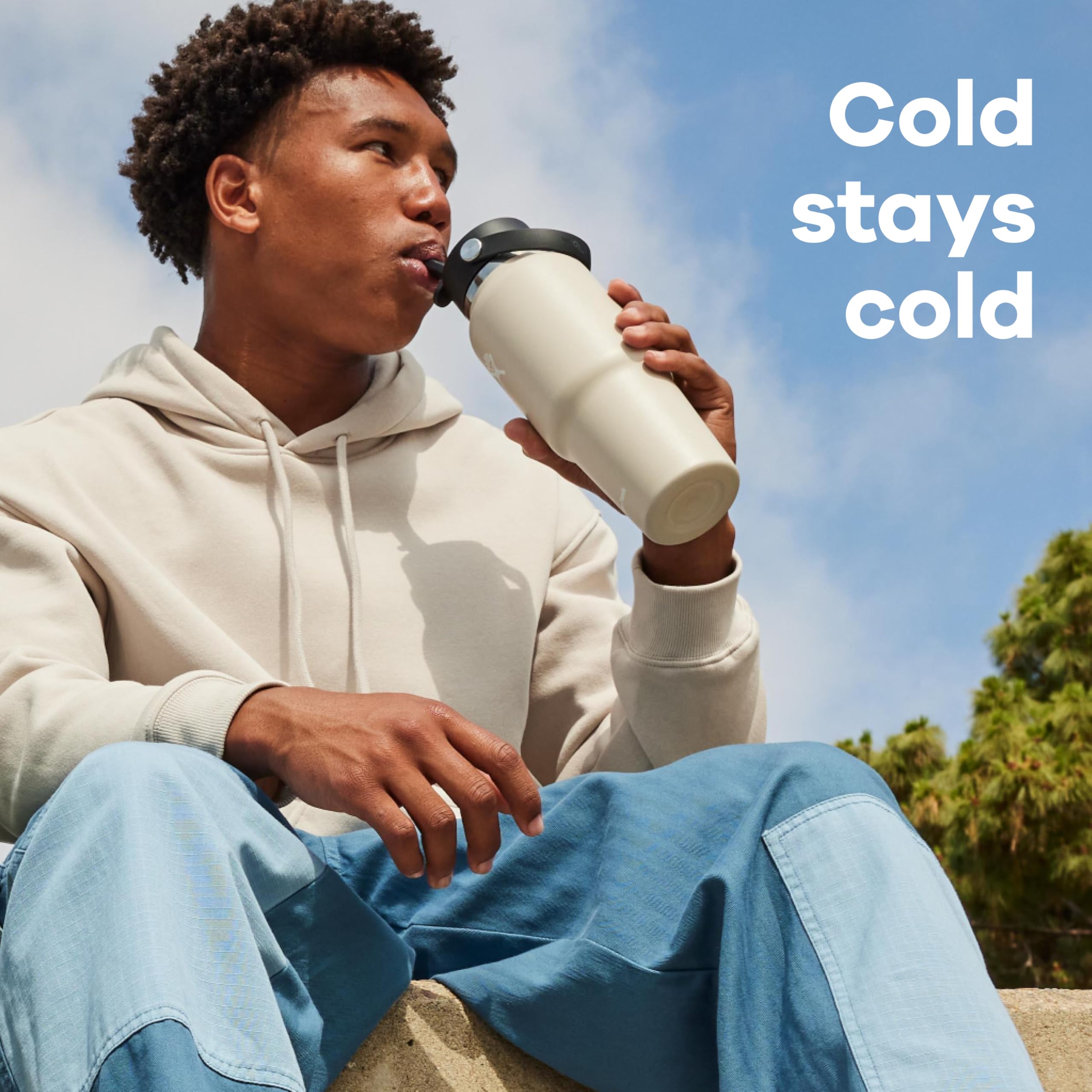 Hydro Flask bouchon Flex Straw en gros plan, ouverture étanche et facile