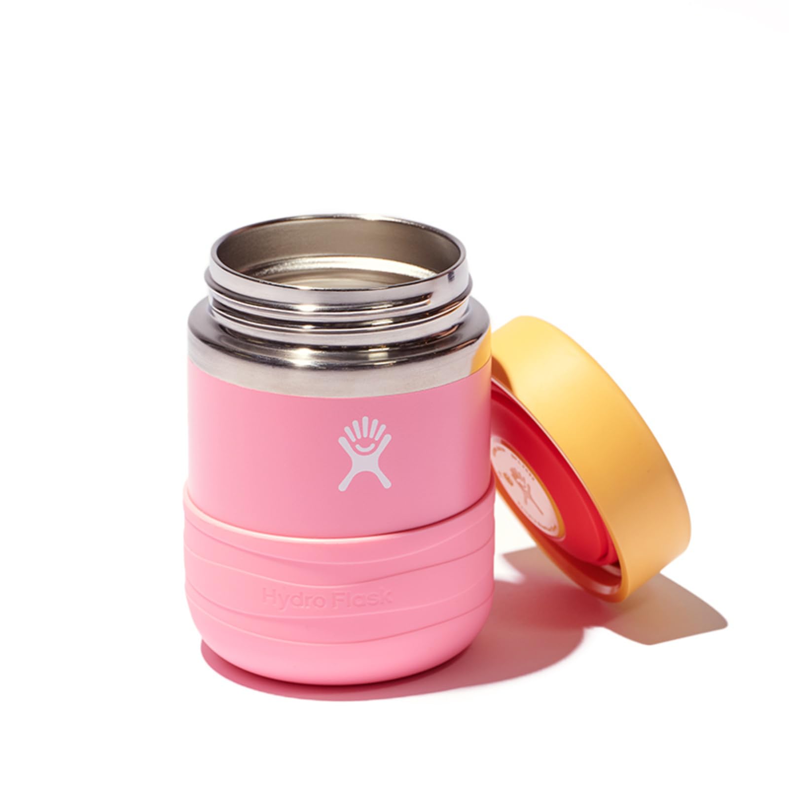 Hydro Flask gros plan du couvercle antidérapant et joint étanche facilitant l'ouverture