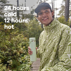 Hydro Flask large ouverture remplie de glaçons pour boissons froides