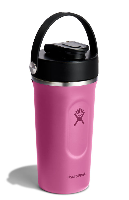 Hydro Flask bouchon à rabat en gros plan, fermeture étanche pour transport sûr