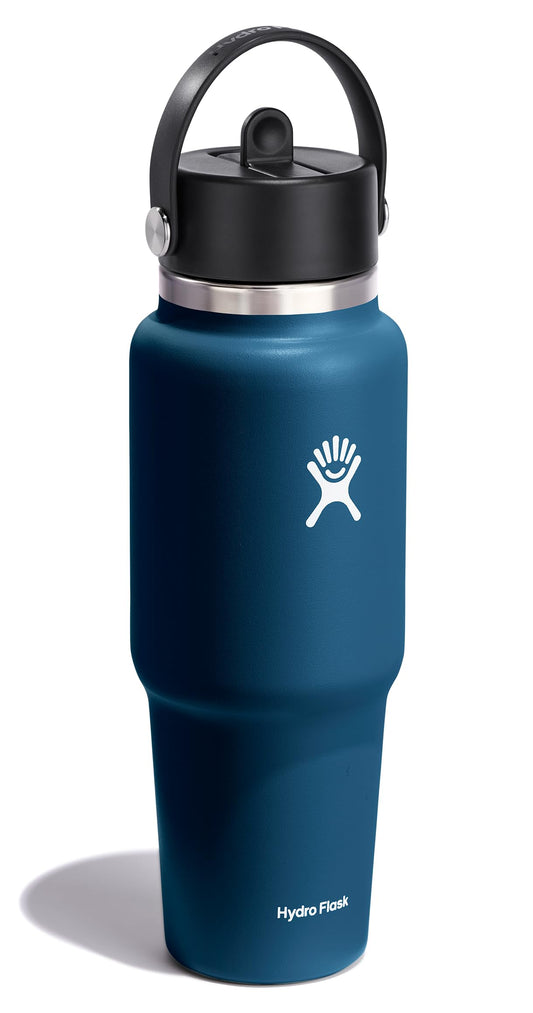 Hydro Flask bouchon paille en gros plan montrant fermeture étanche pratique