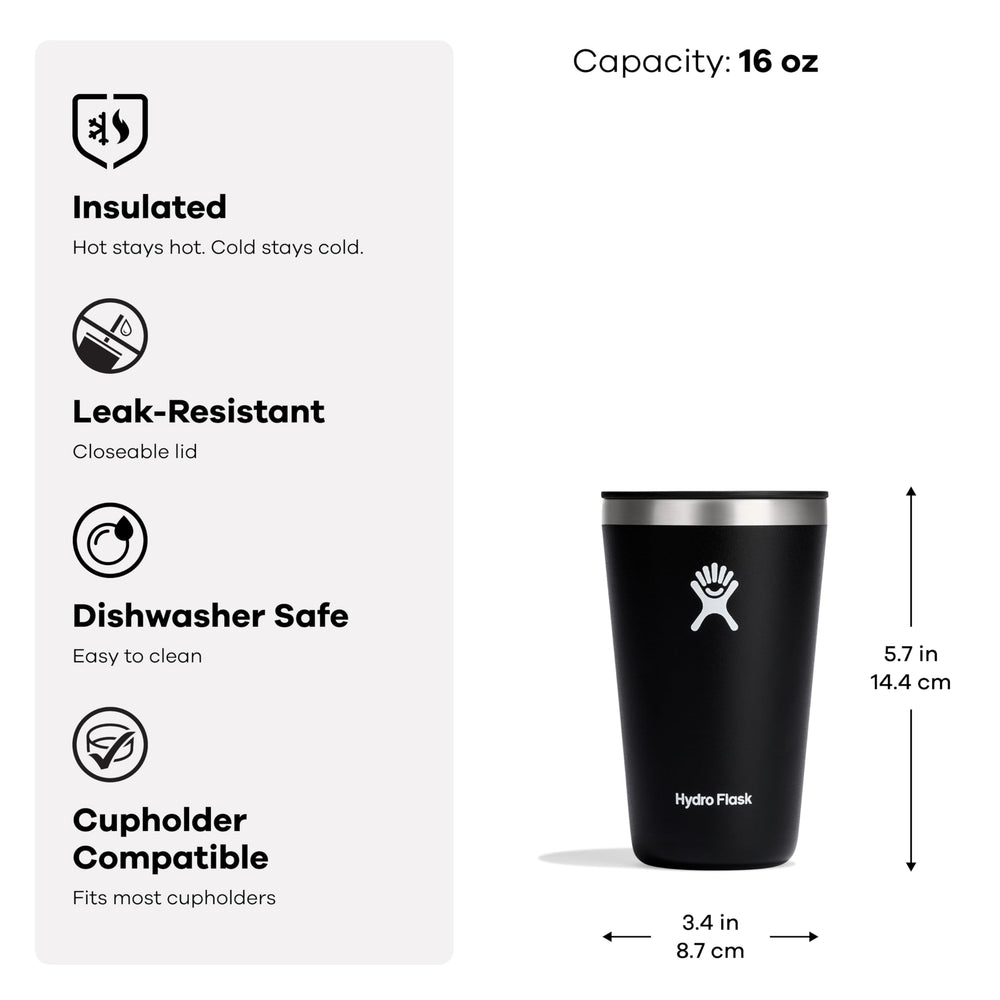 Hydro Flask tumbler dans porte‑gobelet de voiture, maintien stable en déplacement
