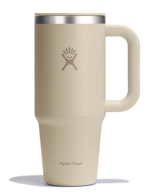 Hydro Flask gobelet face avant montrant design et couleur Oat Tan pour transport facile