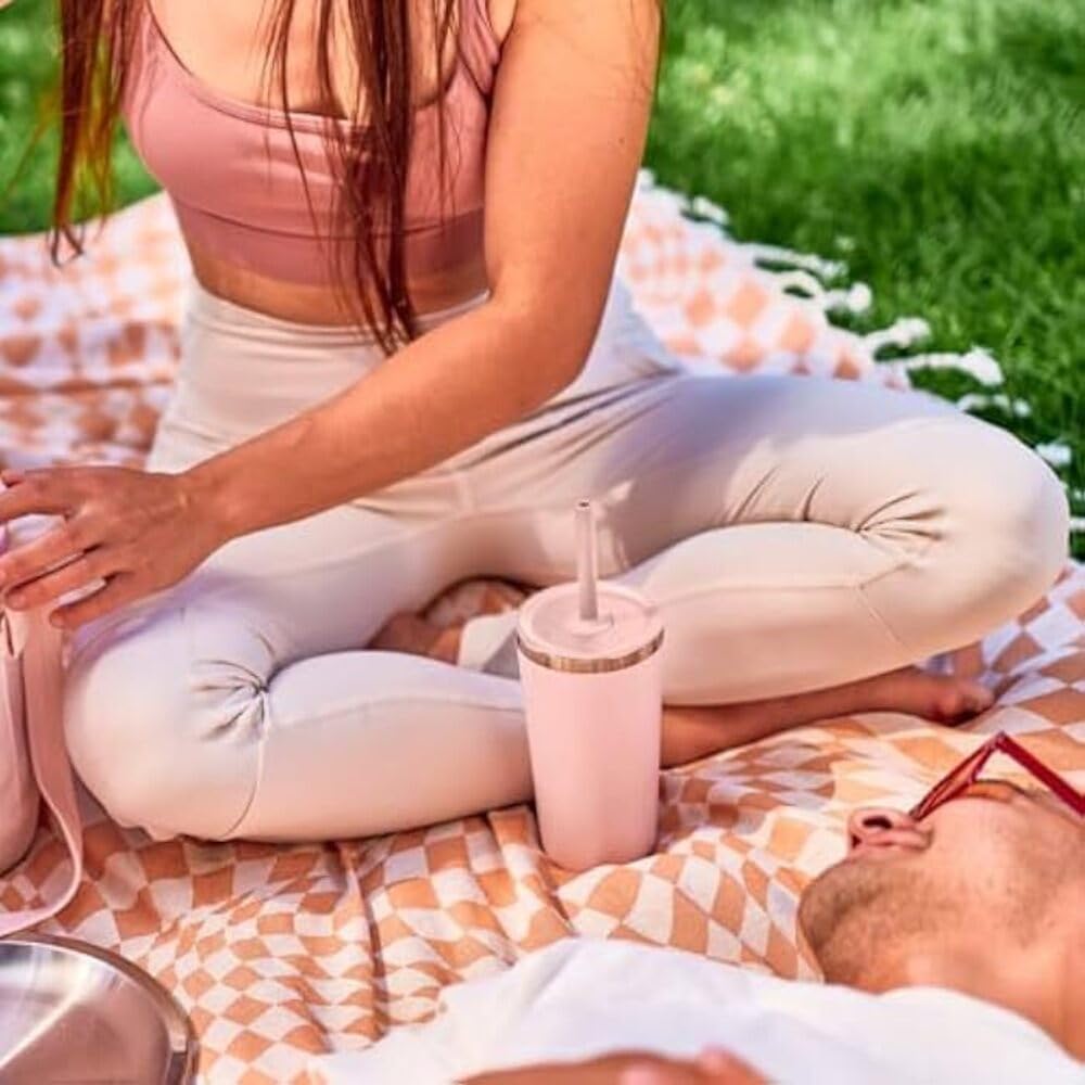 Hydro Flask profil dans porte-gobelets, compatible voiture pratique