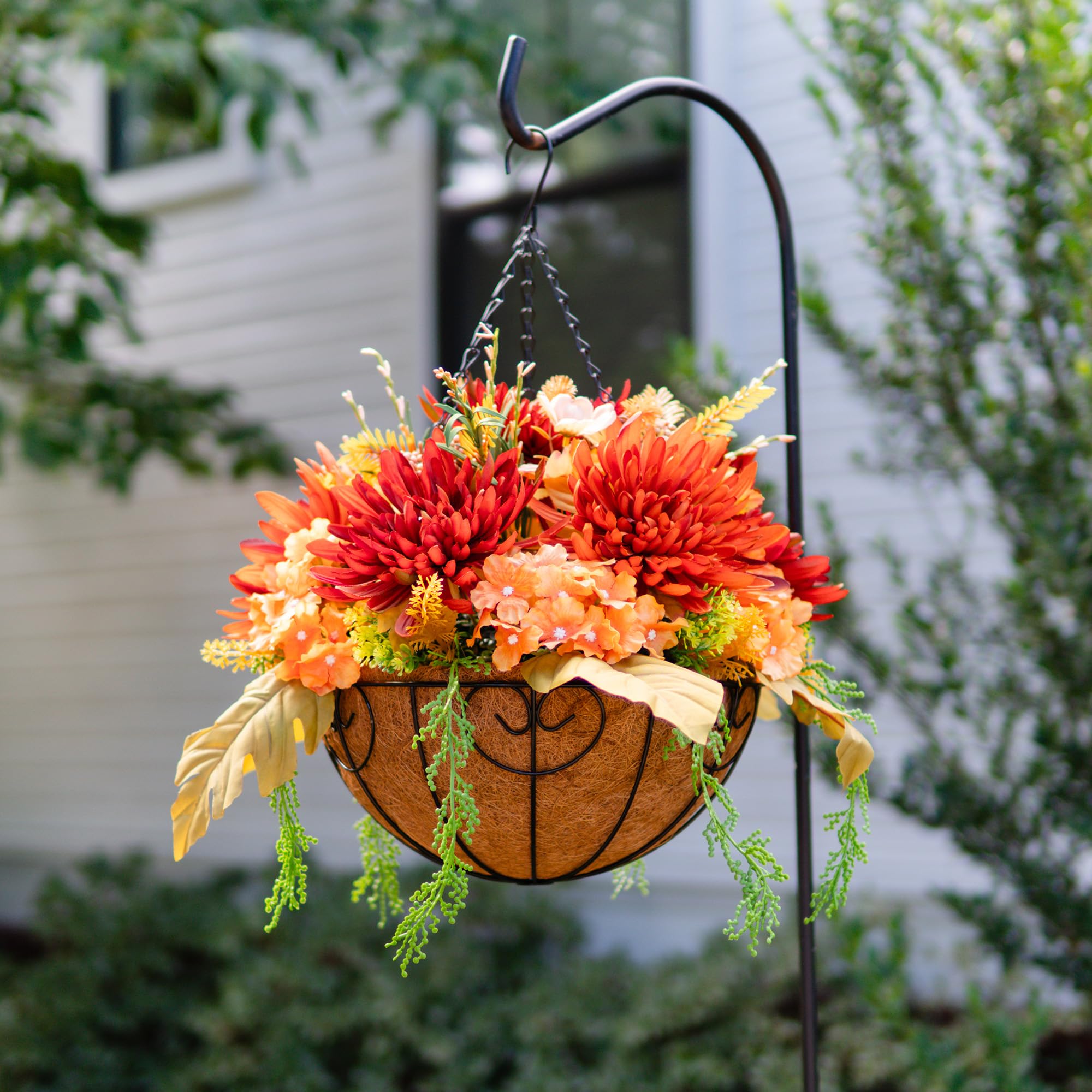 HyeFlora panier suspendu sur balcon apportant couleur sans entretien