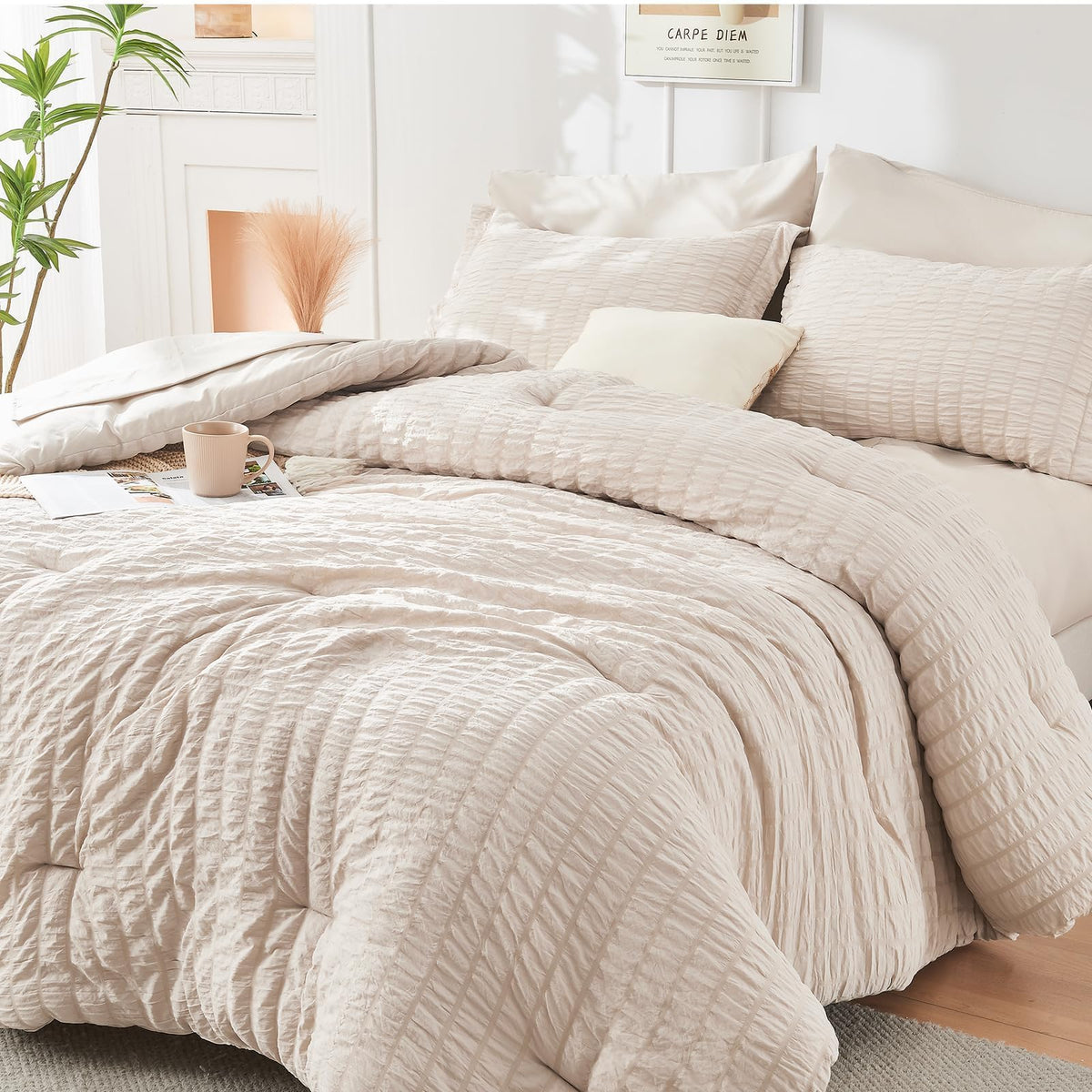 HYMOKEGE vue frontale de l'ensemble complet beige pour une chambre harmonieuse
