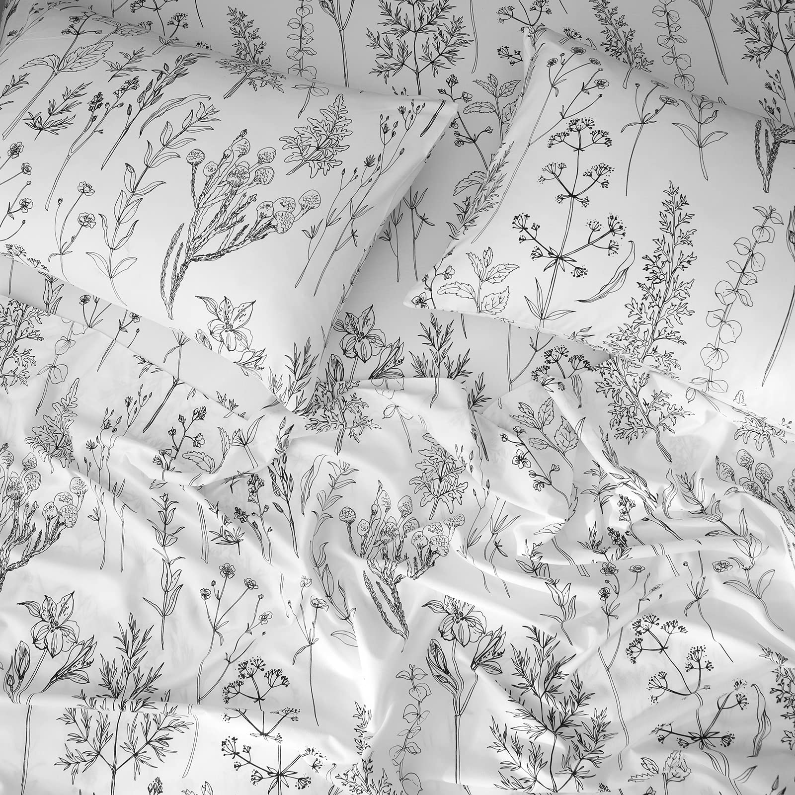 HYPREST détail de l'impression florale soulignant tenue des couleurs