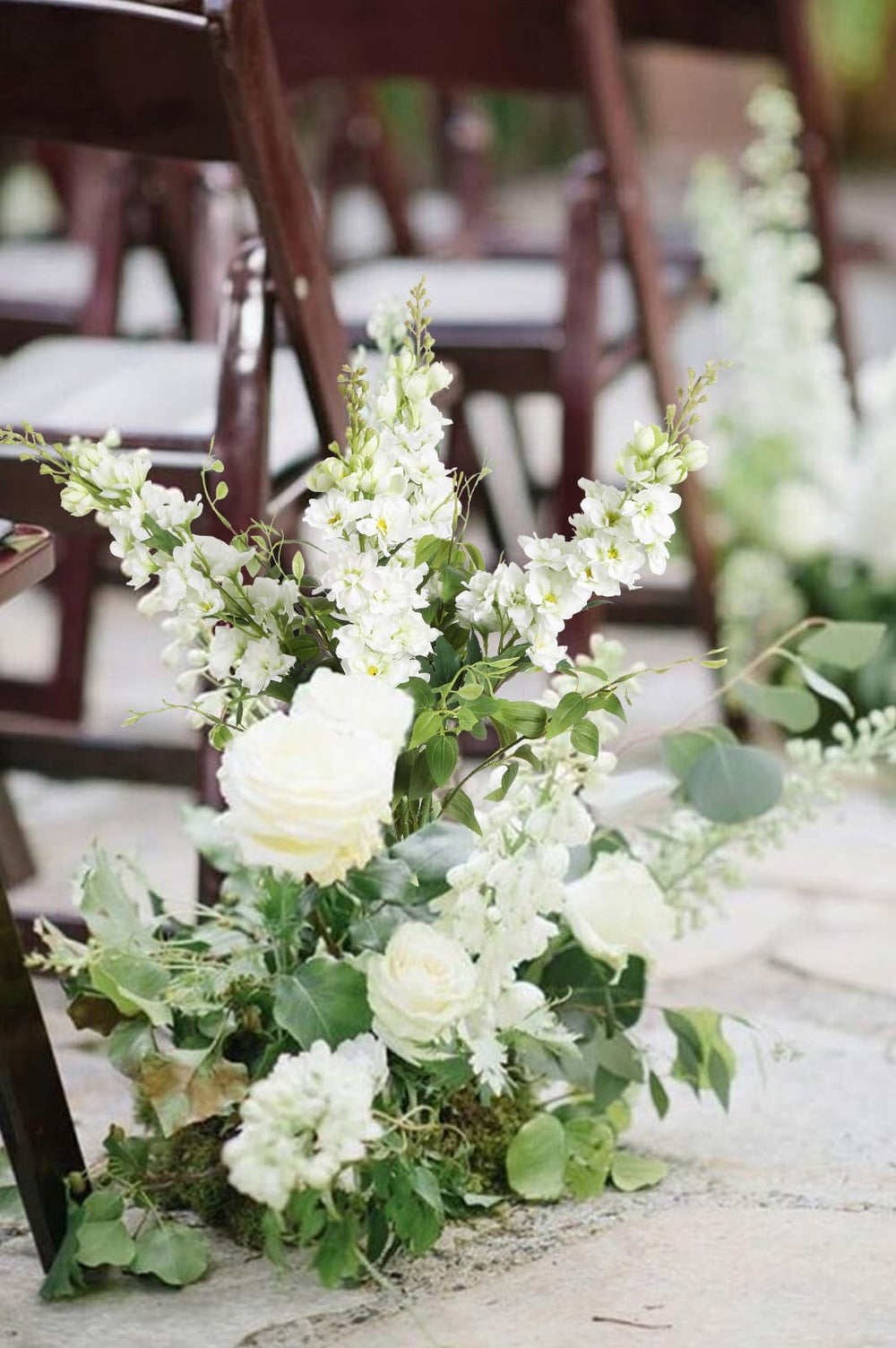 ICBOX décor de mariage sur table avec centre de table blanc sophistiqué