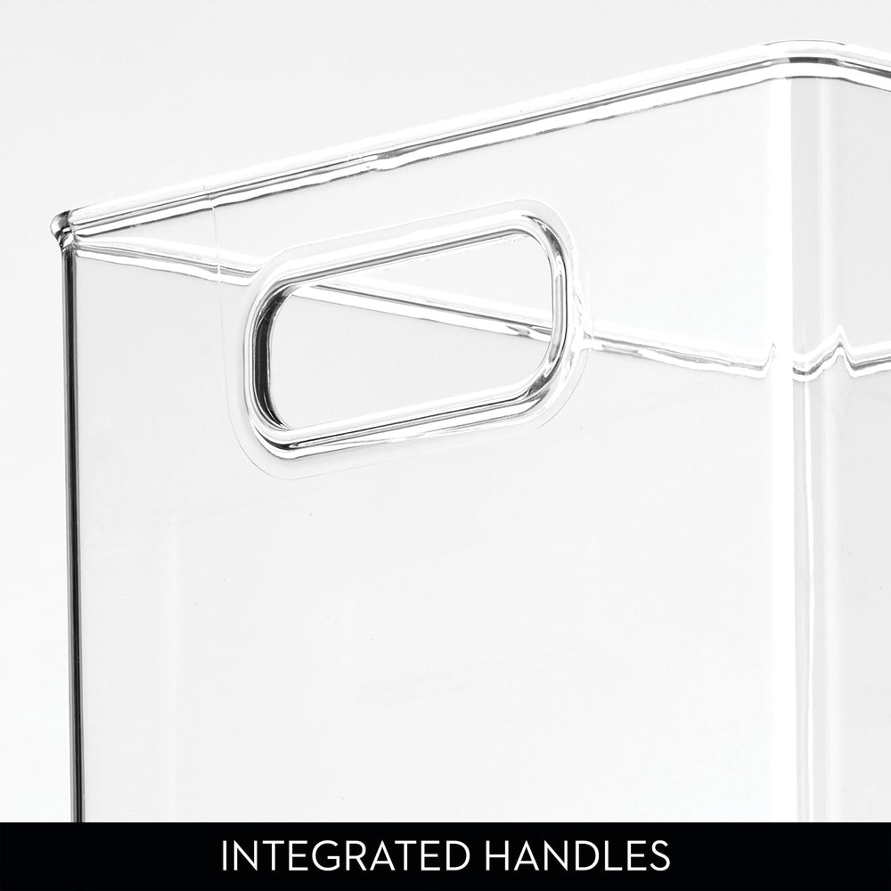 iDesign rangement salle de bain avec cosmétiques visibles et ordonnés