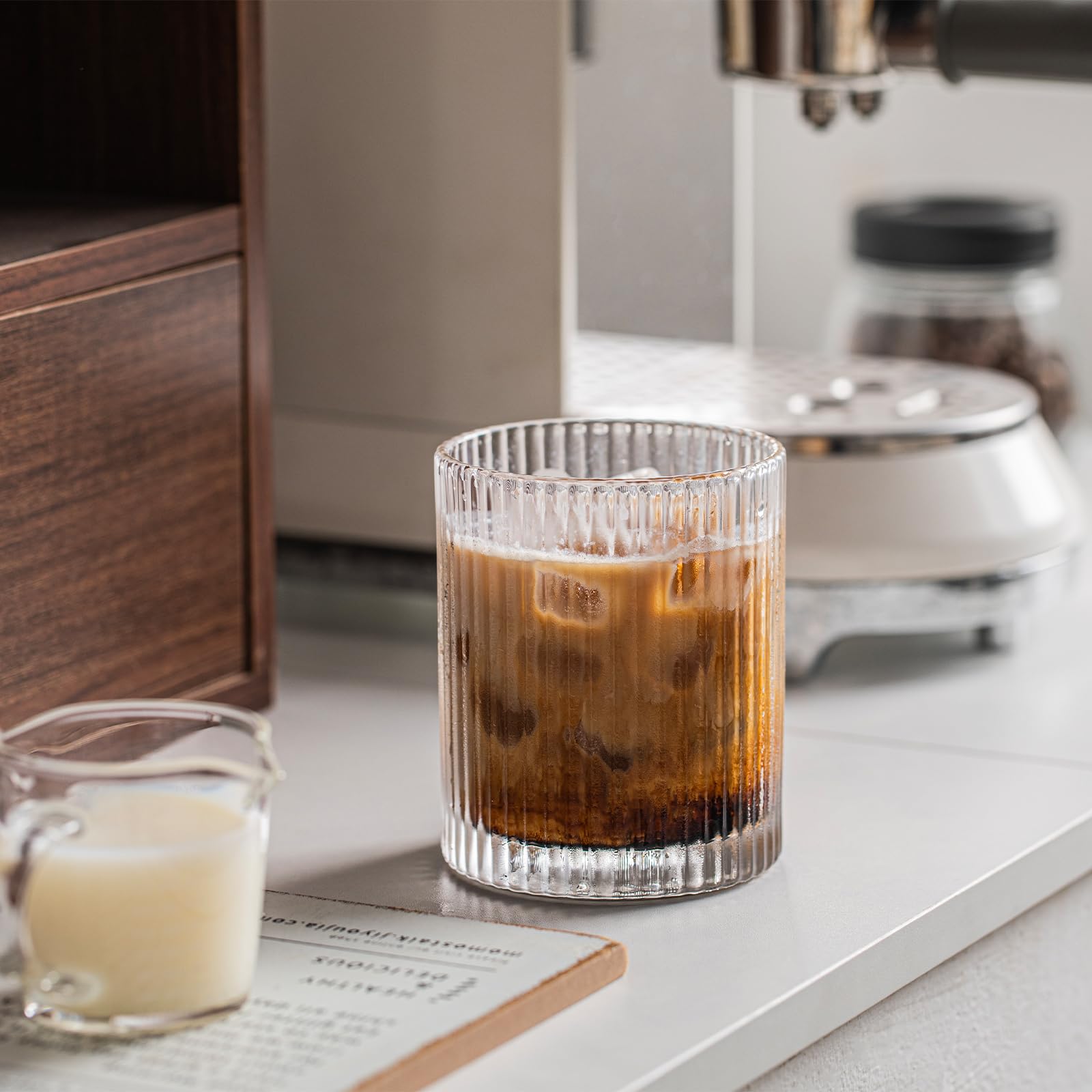 INSETLAN mise en table lifestyle verres complétant décor de repas