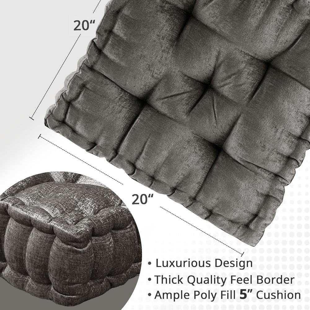 Intelligent Design coussin Azza posé dans un salon apportant confort décoratif