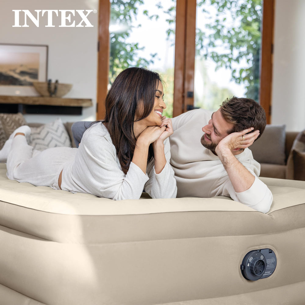 INTEX sac de transport inclus facilitant le transport et le rangement