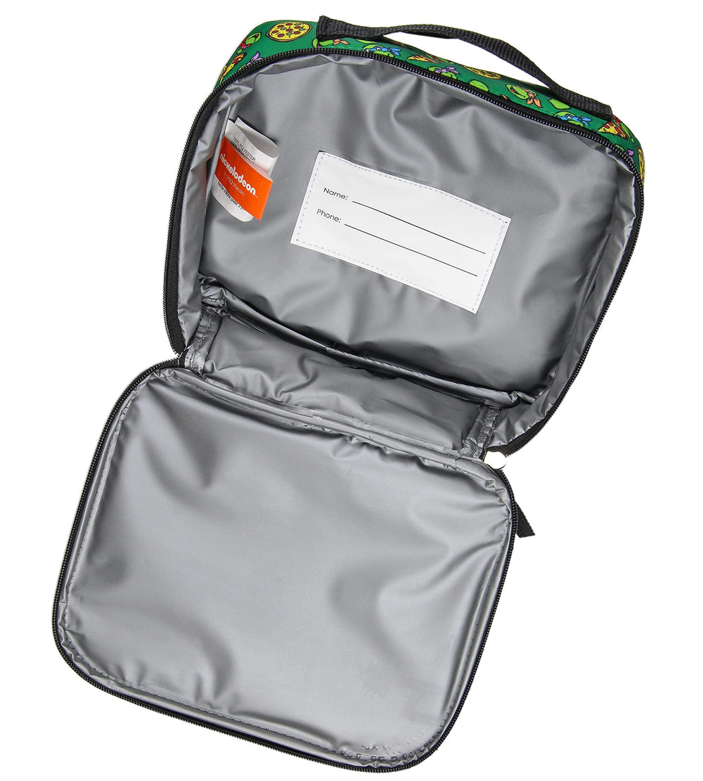 INTIMO ensemble sac et lunchbox posé sur bureau, prêt pour l'école
